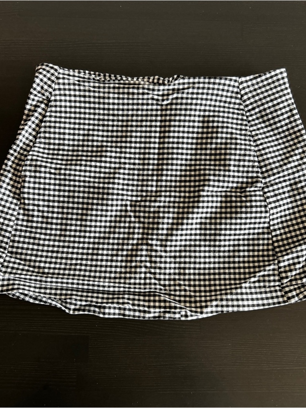 Urban Outfitters Mini Gingham skirt -- black and white (Large)
